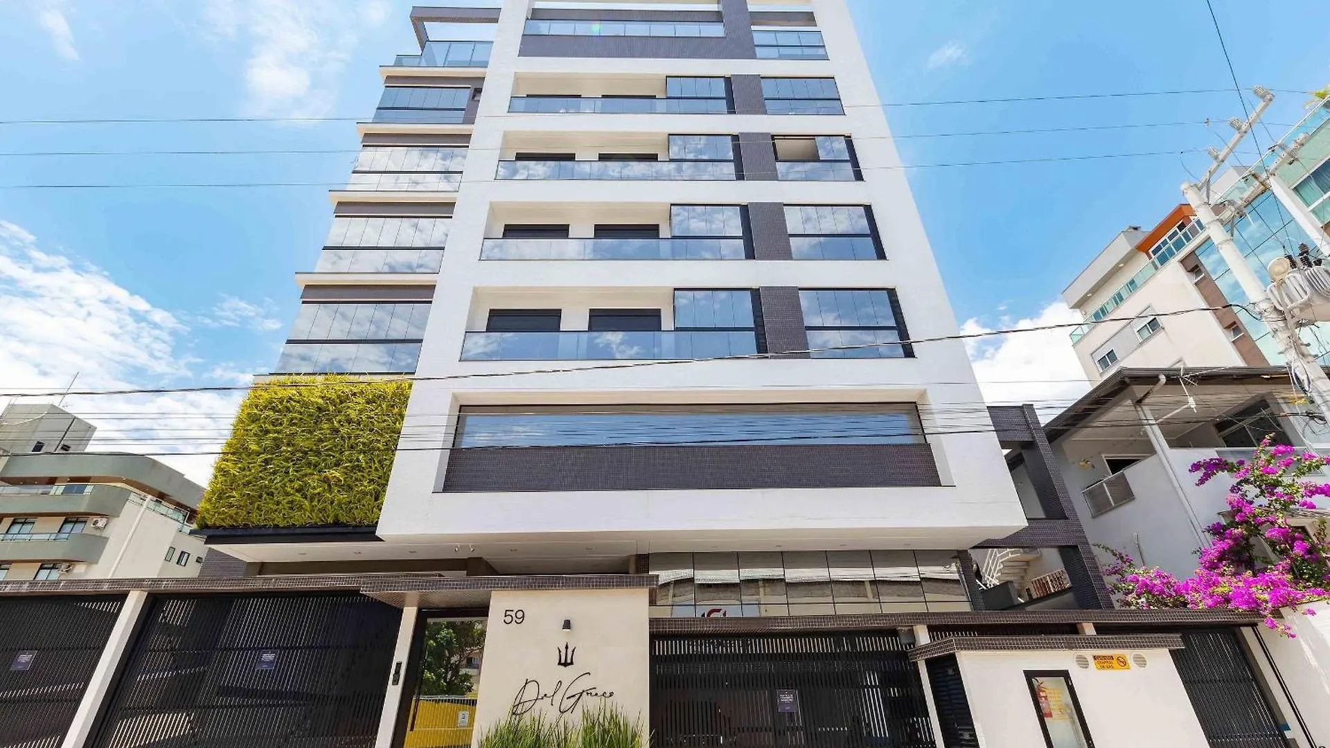 דירה בומבינאס Apartamento Alto Padrao A 50 Mts Da Praia ברזיל