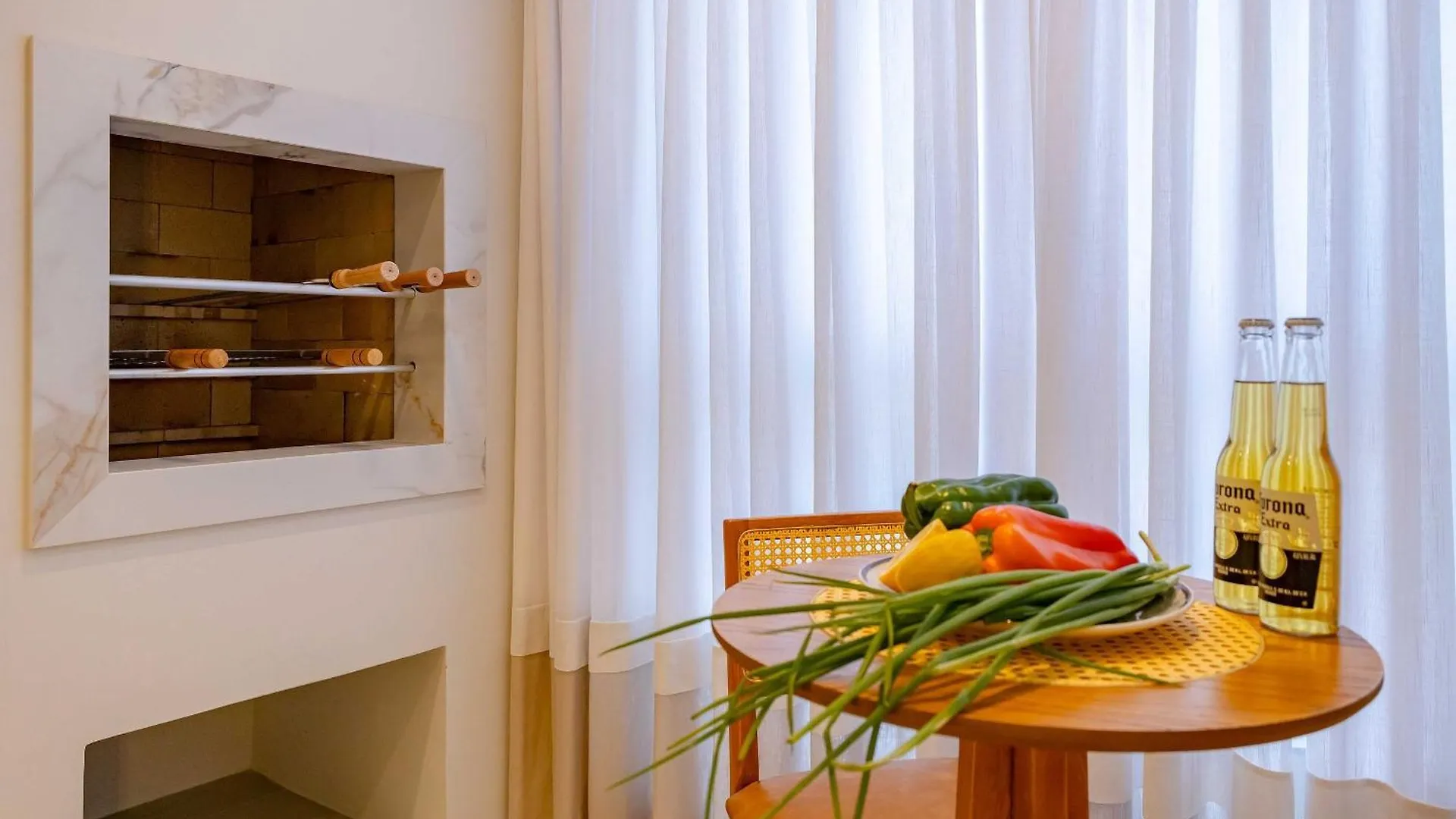 בומבינאס Apartamento Alto Padrao A 50 Mts Da Praia ברזיל